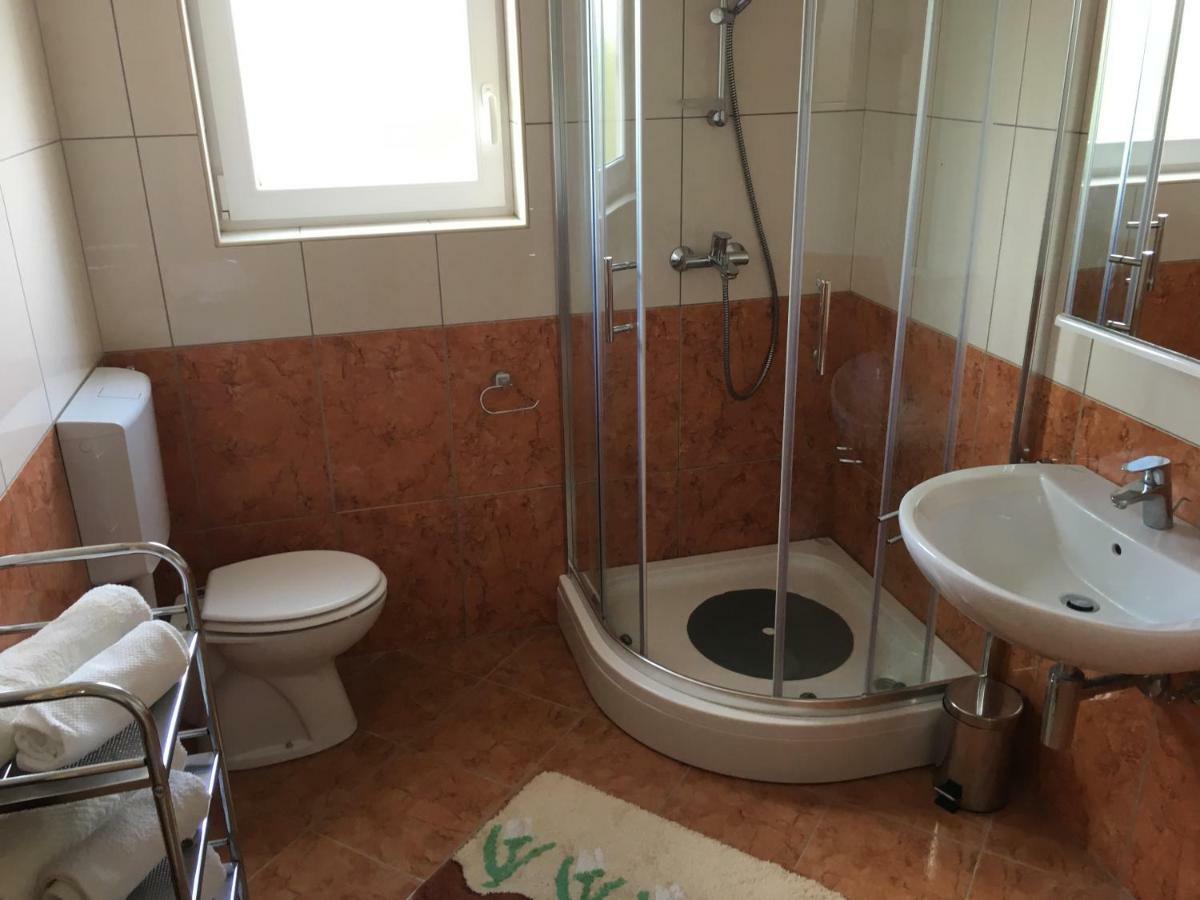 Apartmani Marija Klimno A Exterior foto